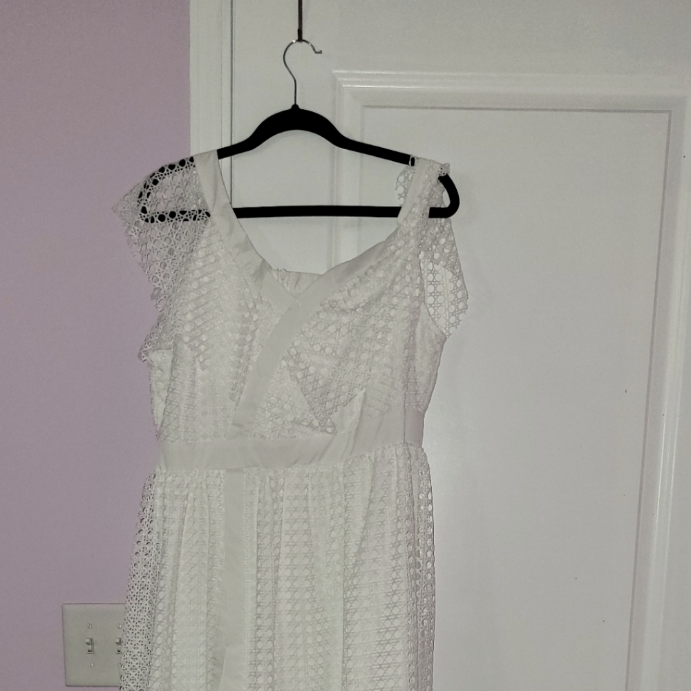 White lace dress
